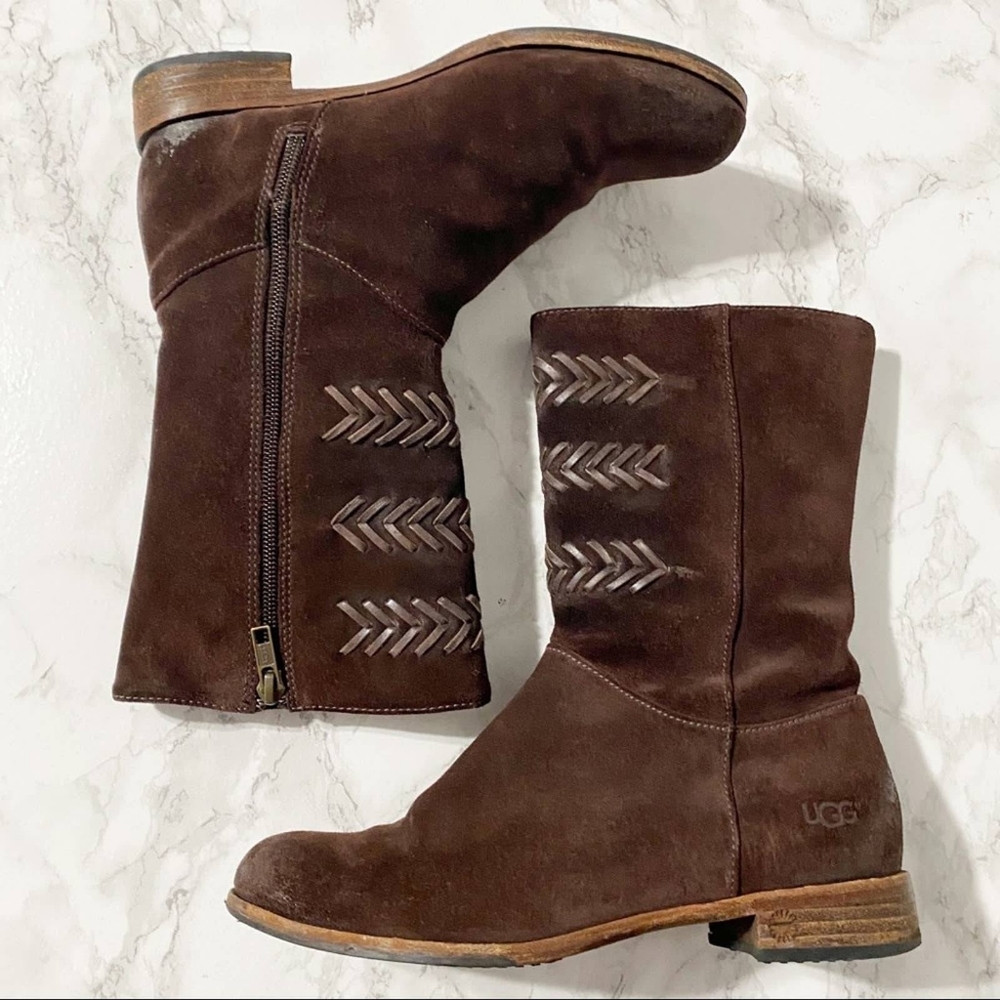 UGG Cailyn Distressed Brown Suede Leather Boots size 8